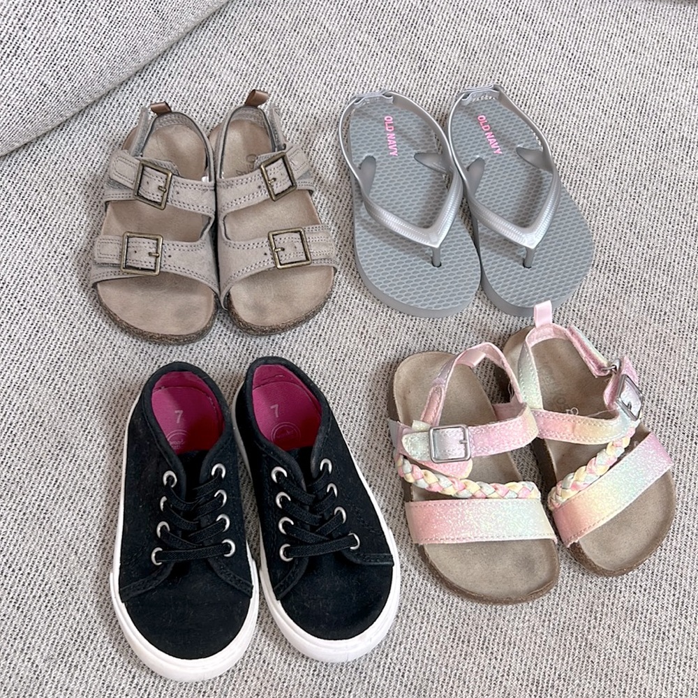 4/$10!! ✨ SIZE 7 ✨ KIDS Shoes